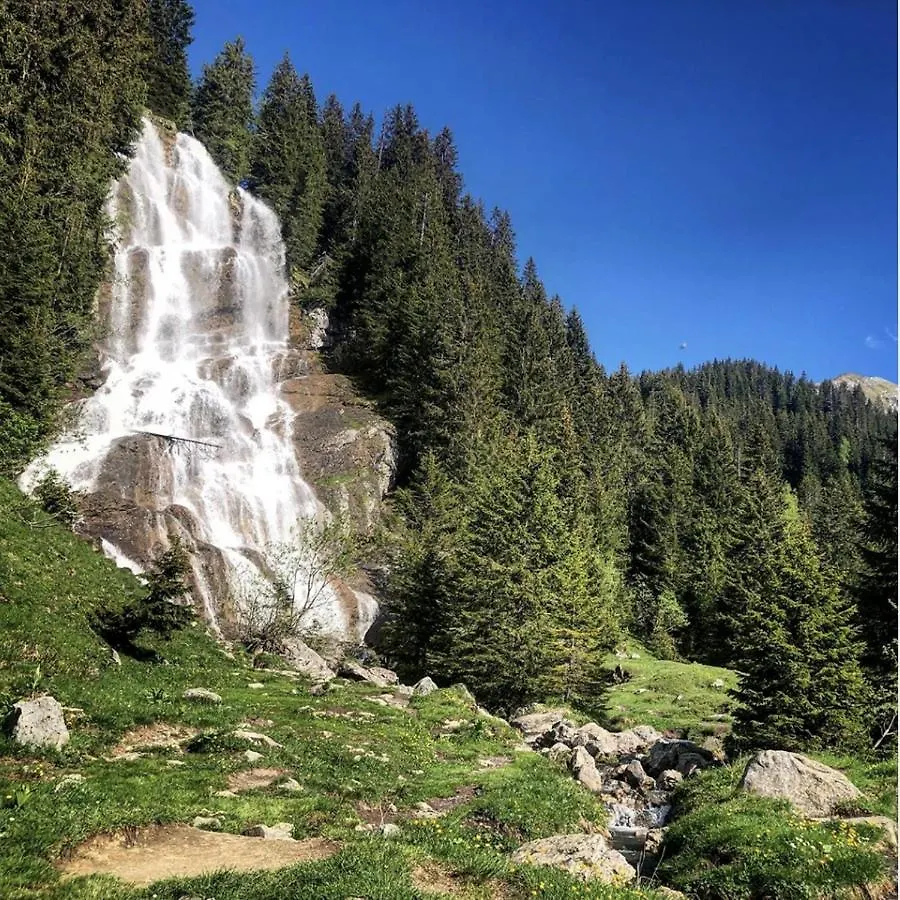 Micro-Lodge, Le Petit Nid D'Amour Montriond Francia