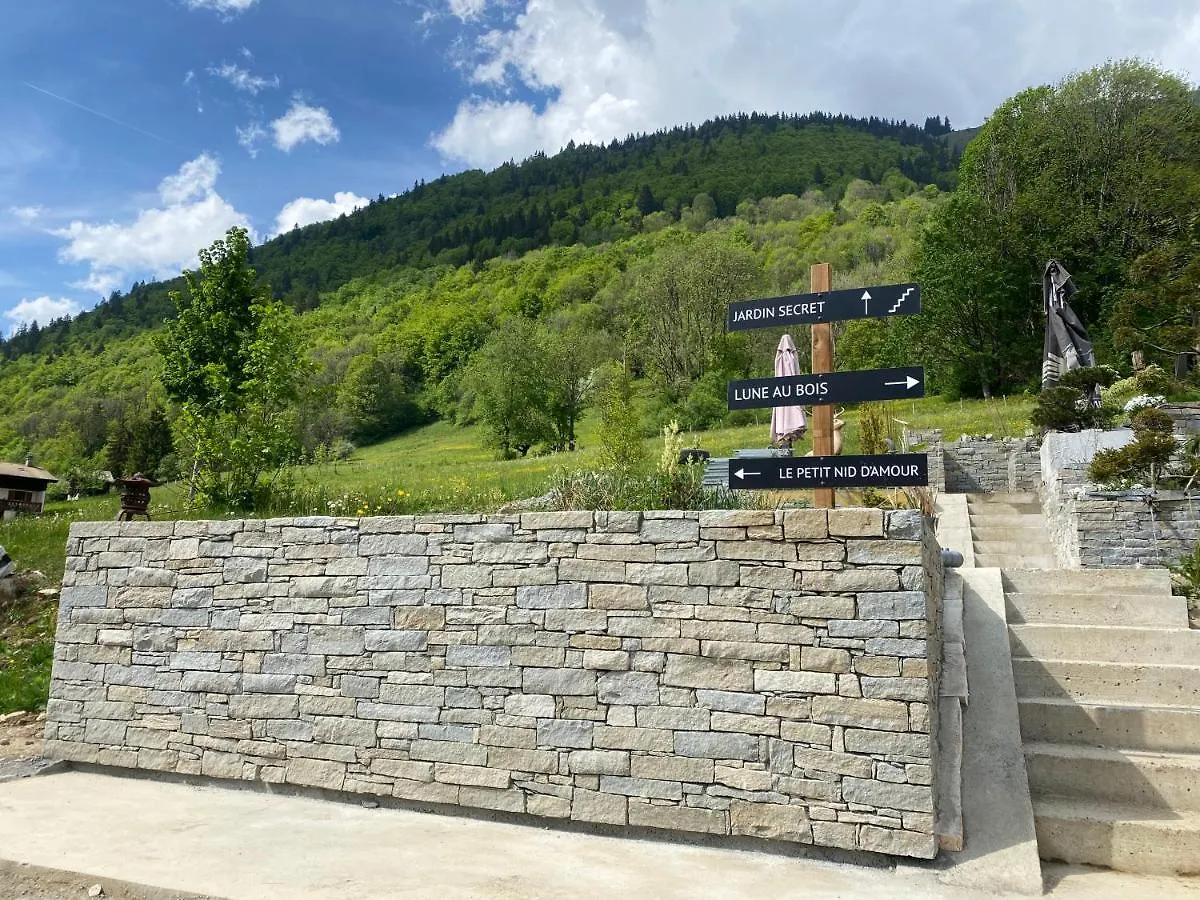 Micro-Lodge, Le Petit Nid D'Amour Montriond France