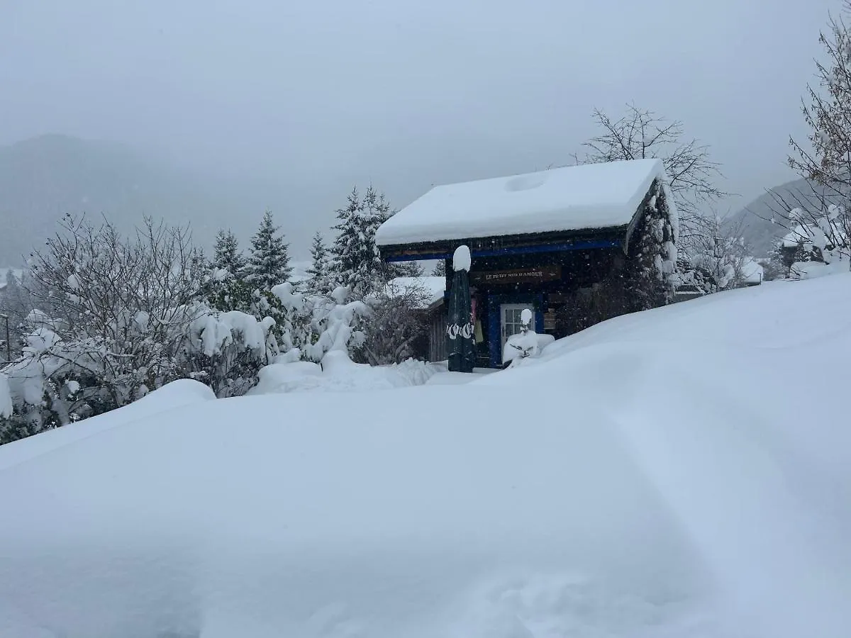 Micro-Lodge, Le Petit Nid D'Amour Montriond 0*,  Frankrijk