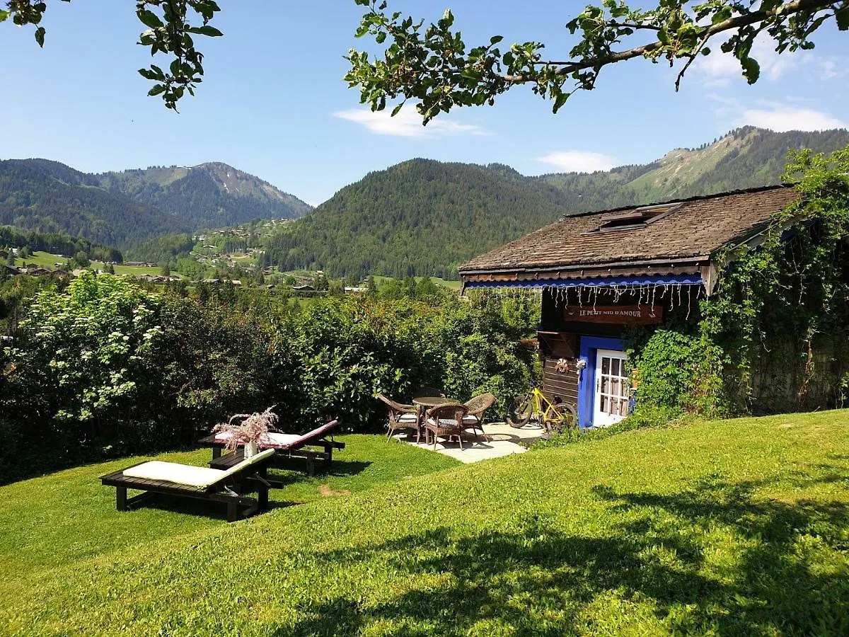 Micro-Lodge, Le Petit Nid D'Amour Montriond Chalet