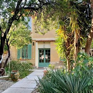 la-villa-des-amandiers.aixenprovencehotels.org/