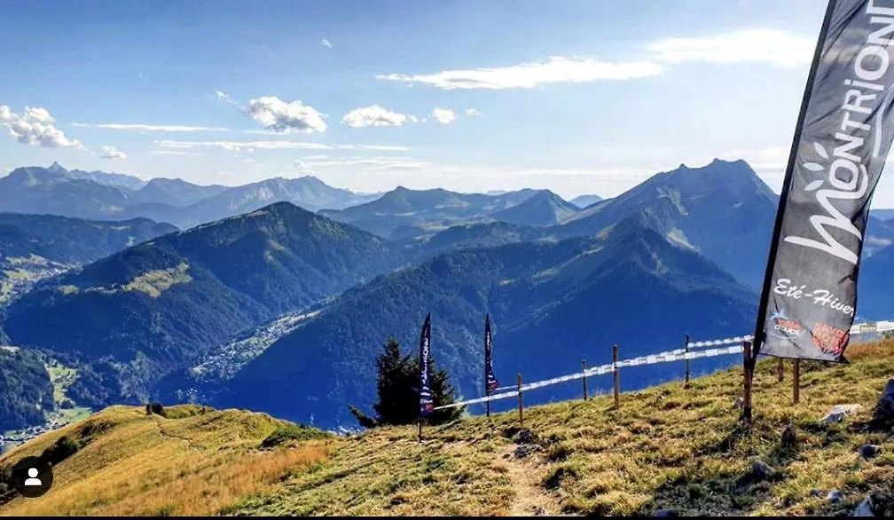 Micro-Lodge, Le Petit Nid D'Amour Montriond